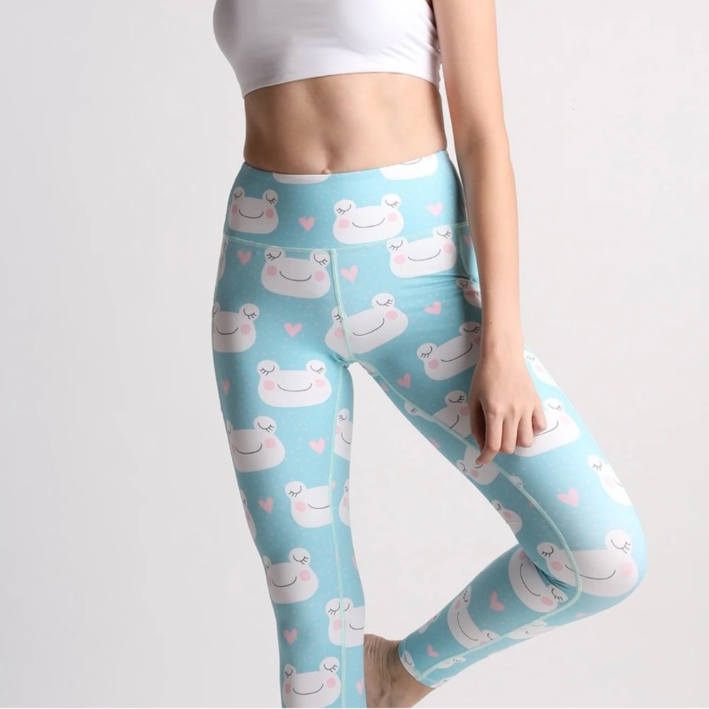 Like New- Mini Froggin Leggings Size M